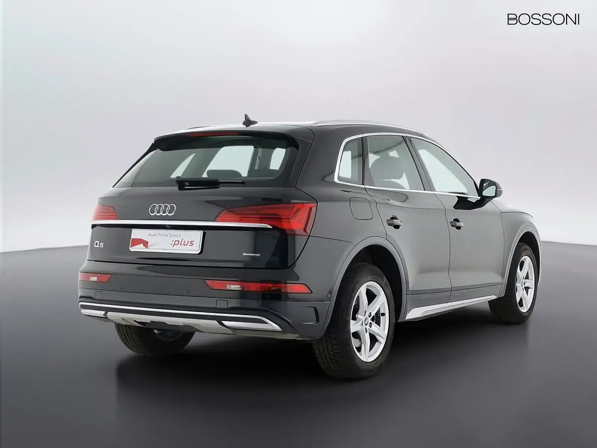 Usata Audi Q5 Advanced 204 CV (150 kW) 2023 Nero SUV