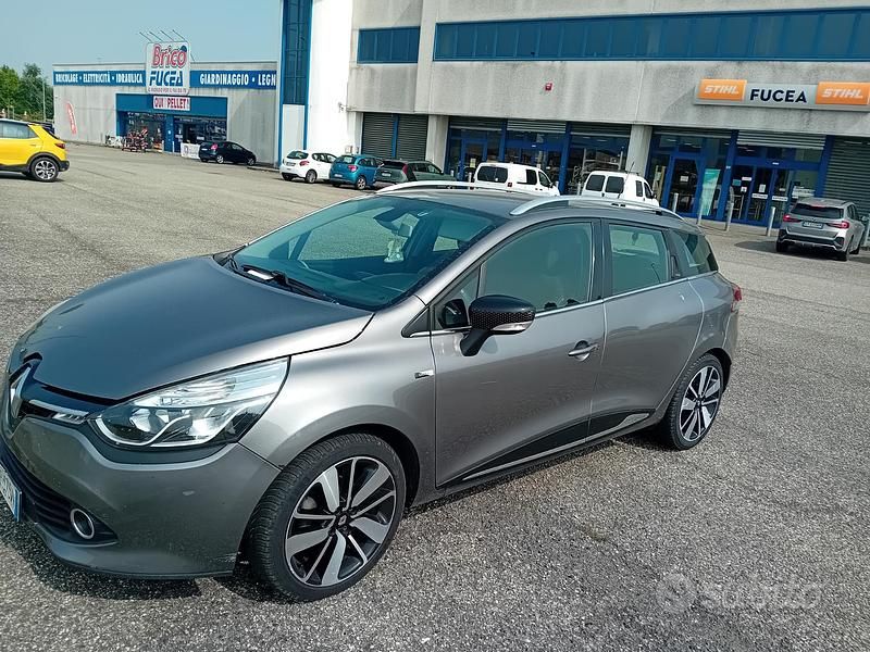 Usata Renault Clio GrandTour 90 CV (66 kW) 2016 Grigio Station wagon