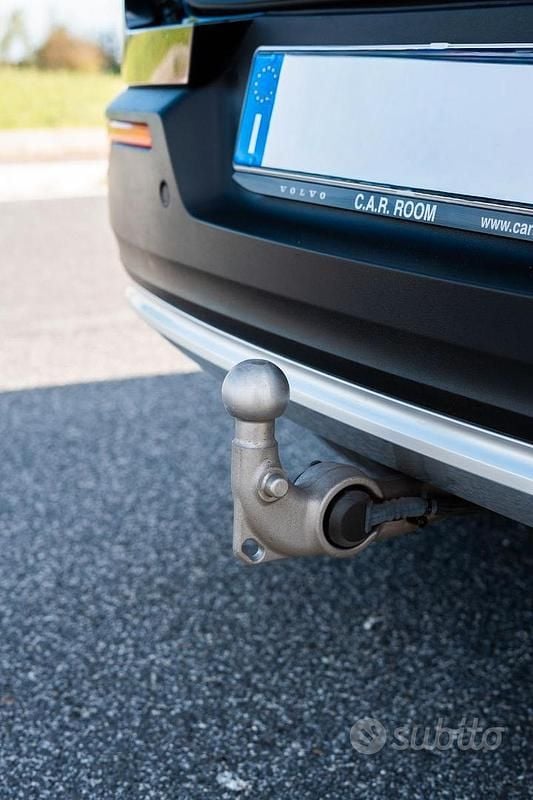 Usata Volvo XC40 Core 129 CV (94 kW) 2023 Nero SUV