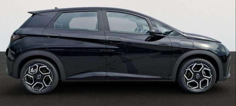 Nuova BYD Dolphin Comfort 150 kW (204 CV) 2026 Obsidian black Utilitaria