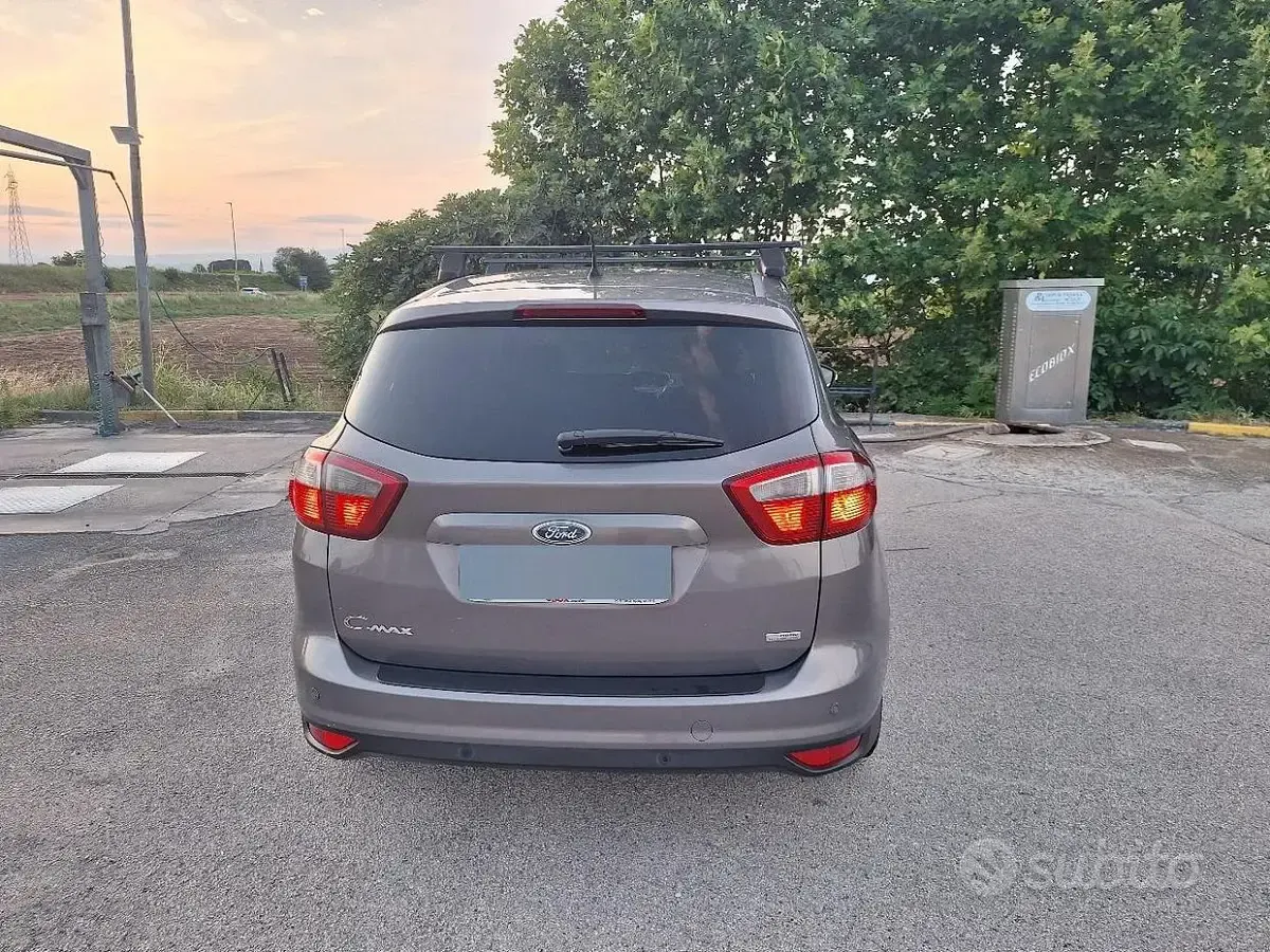 Usata Ford C-MAX Titanium 115 CV (84 kW) 2012 Marrone Monovolume