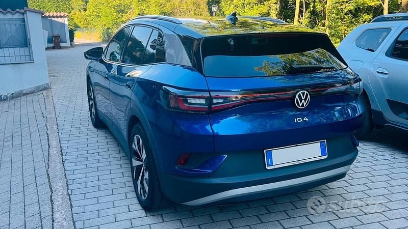 Usata VW ID.4 Edition 150 kW (204 CV) 2021 Blu/azzurro SUV