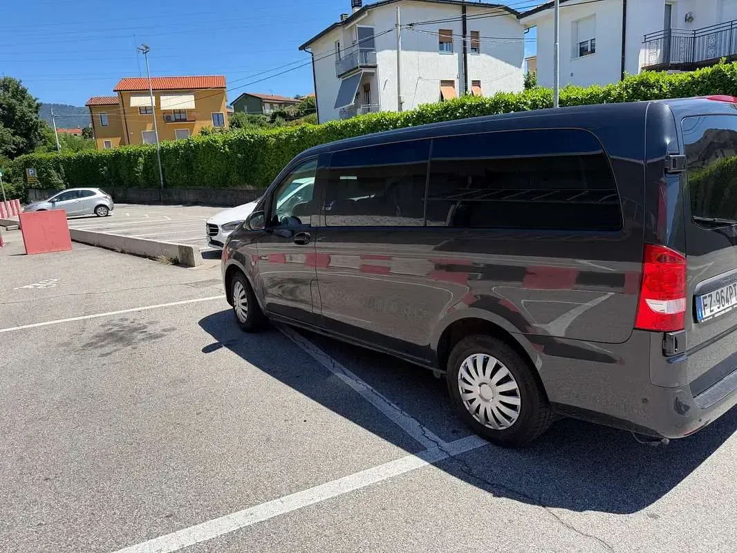 Usata Mercedes Vito 163 CV (119 kW) 2019 Grigio Furgone