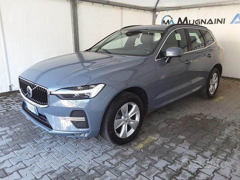 Usata Volvo XC60 Core 197 CV (144 kW) 2022 Grigio SUV