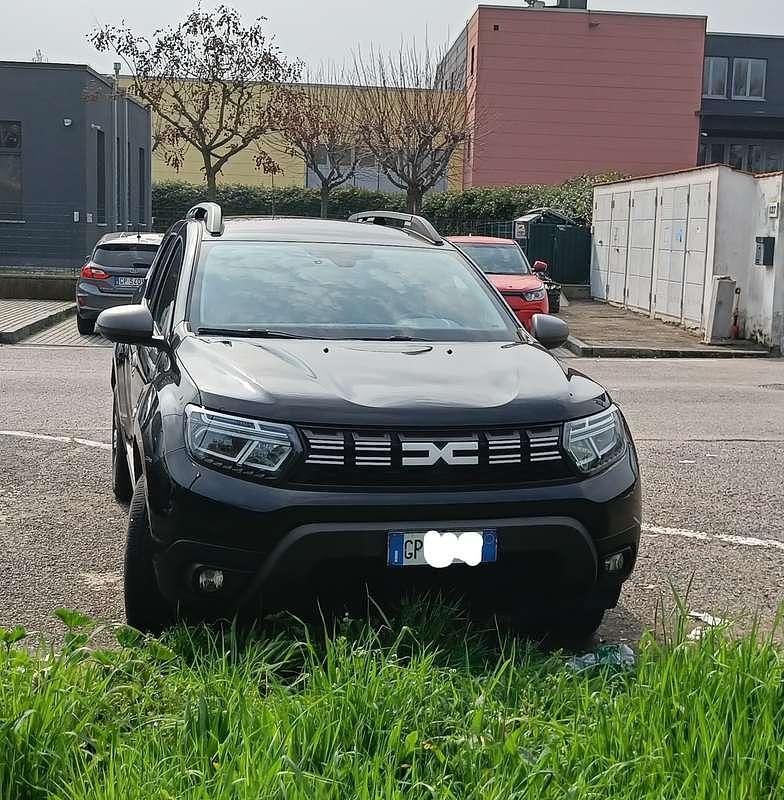 Usata Dacia Duster Journey 101 CV (74 kW) 2023 Nero SUV