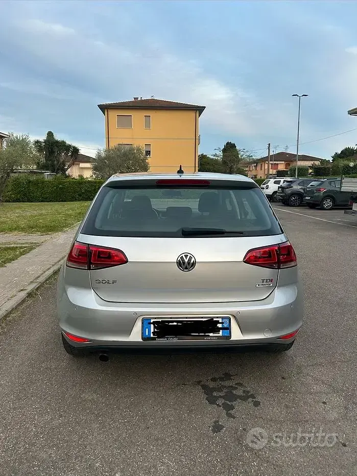 Begagnad VW Golf VII 115 HK (84 kW) 2016 Grå Halvkombi