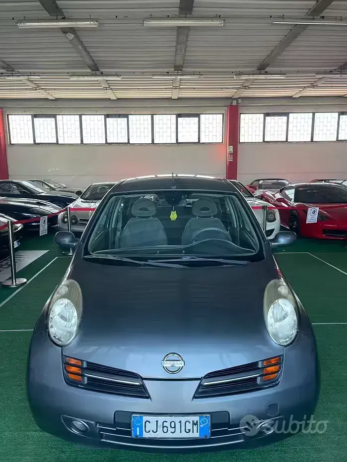Usata Nissan Micra 88 CV (64 kW) 2004 Grigio Utilitaria