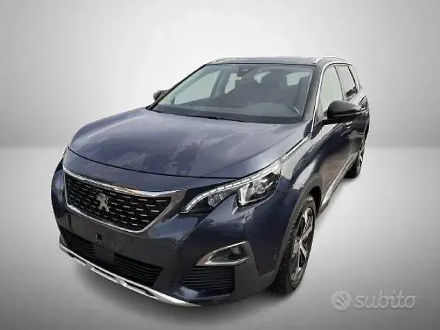 Usata Peugeot 5008 Allure 131 CV (96 kW) 2018 Grigio scuro SUV