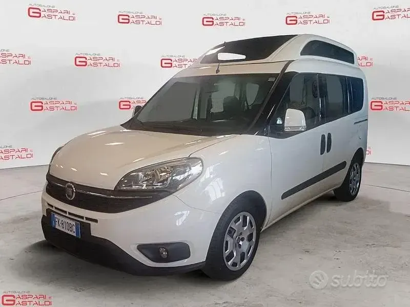 Usata Fiat Doblò 120 CV (88 kW) 2017 Monovolume