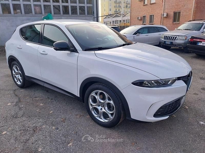 Usata Alfa Romeo Tonale Ti 131 CV (96 kW) 2023 Bianco SUV