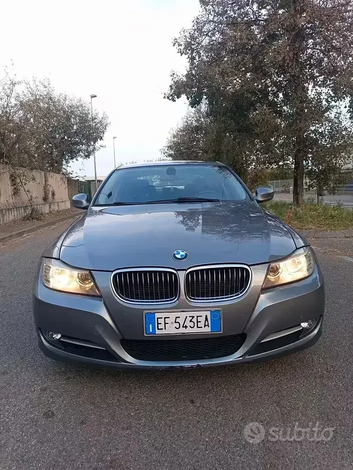 Usata BMW 320 184 CV (135 kW) 2010 Grigio Berlina