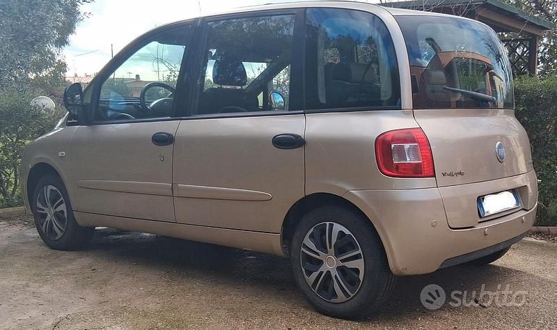 Usata Fiat Multipla Emotion 120 CV (88 kW) 2007 Monovolume