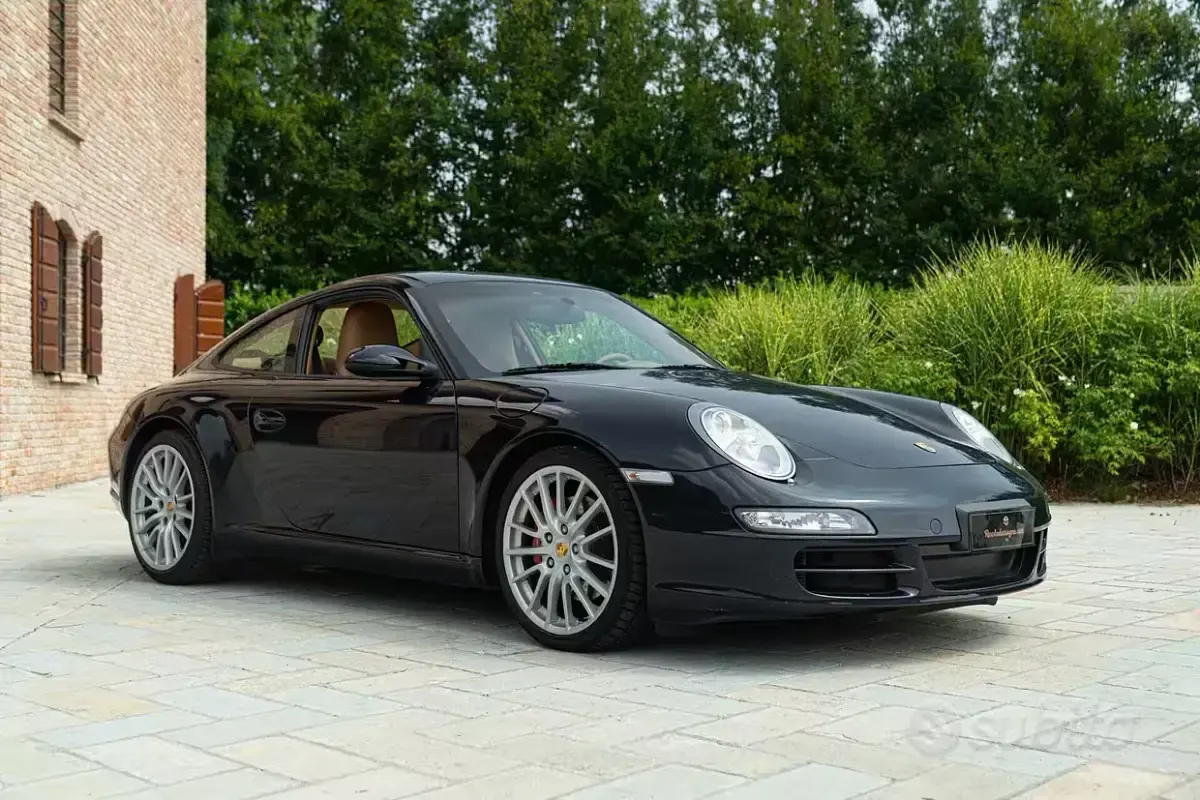 Usata Porsche 911 Carrera S 355 CV (261 kW) 2006 Bluazzurro Coupé