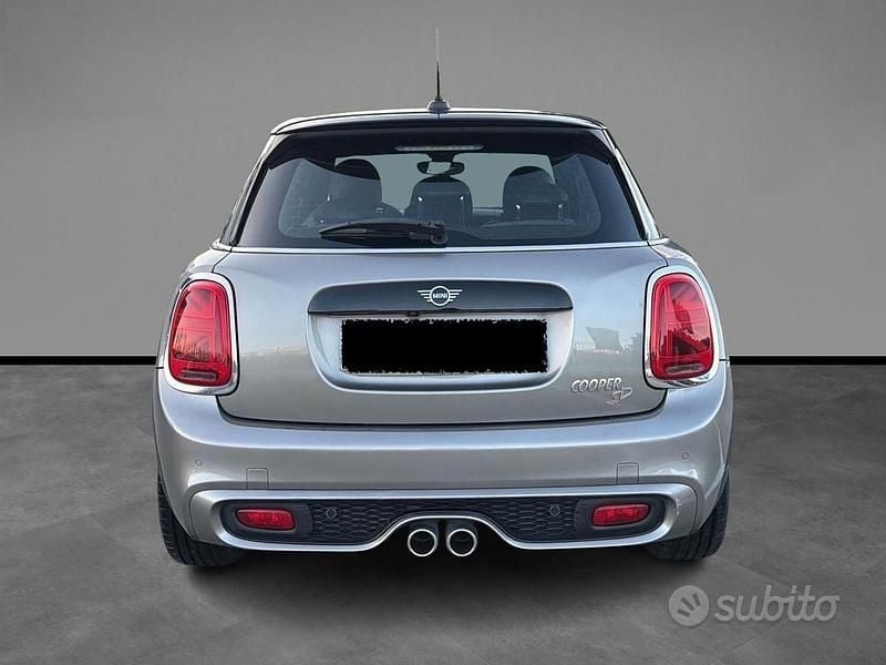 Usata Mini Cooper SD Hype 170 CV (125 kW) 2020 Grigio Utilitaria