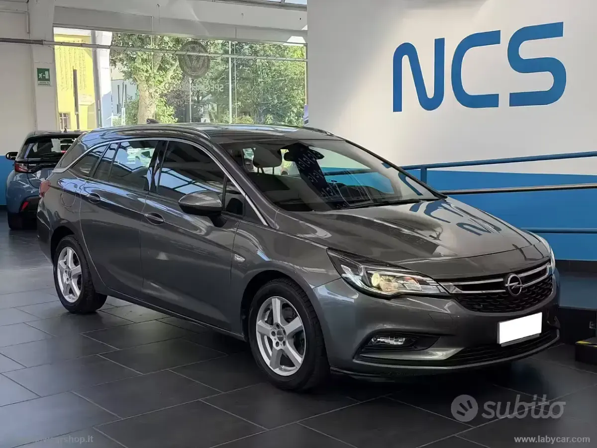 Usata Opel Astra Dynamic 160 CV (117 kW) 2017 Grigio Station wagon