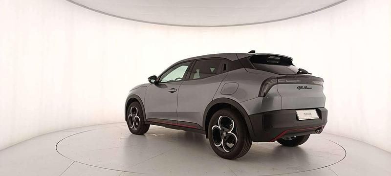 Usata Alfa Romeo Junior Edizione Speciale 136 CV (100 kW) 2025 Grigio arese SUV