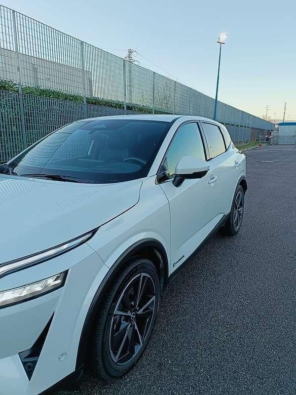 Bianco Usata 2023 Nissan Qashqai Tekna SUV | 32.300 € (Molto cara) - Immagine 1/4