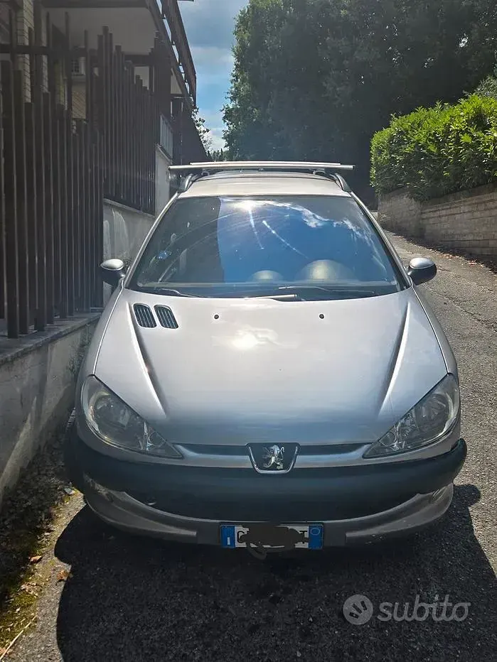 Usata Peugeot 206 68 CV (50 kW) 2003 Grigio Station wagon