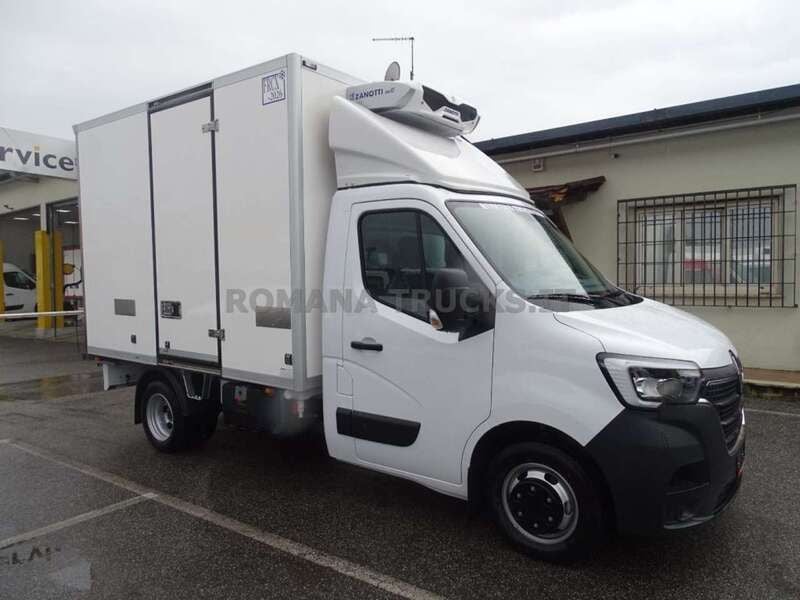 Bianco Usata 2022 Renault Master Furgone | 57.900 € - Immagine 1/4