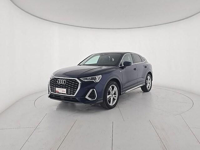 Usata Audi Q3 Sportback S-Line 150 CV (110 kW) 2024 Blu navarra metallizzato SUV