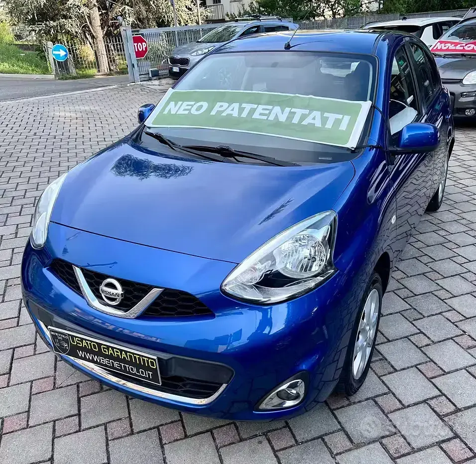 Usata Nissan Micra Visia 80 CV (58 kW) 2015 Bluazzurro Utilitaria