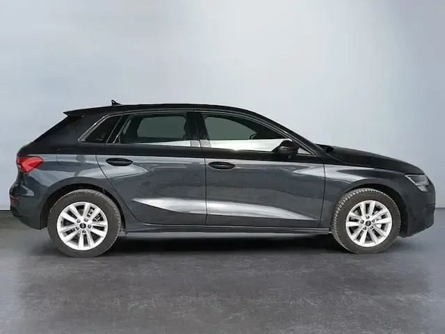 Usata Audi A3 Sportback g-tron Business 131 CV (96 kW) 2024 Grigio Utilitaria