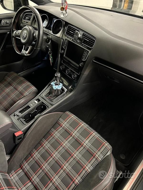 Usata VW Golf VII GTI 230 CV (169 kW) 2013 Grigio Berlina