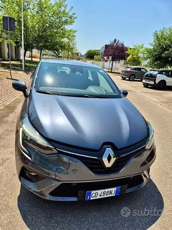 Usata Renault Clio V R.S. 91 CV (66 kW) 2021 Grigio Berlina