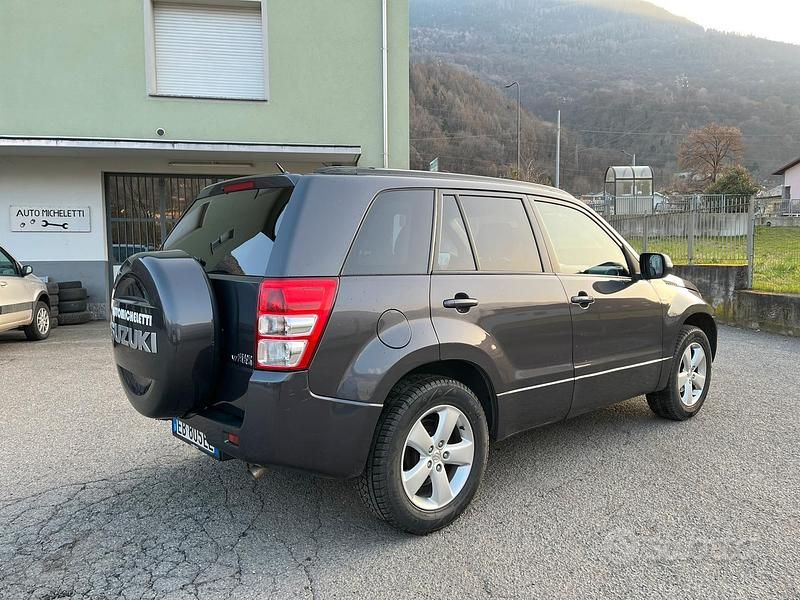 Usata Suzuki Grand Vitara 130 CV (95 kW) 2010 SUV