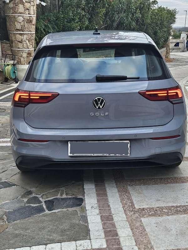 Usata VW Golf VIII Style 150 CV (110 kW) 2024 Grigio Berlina