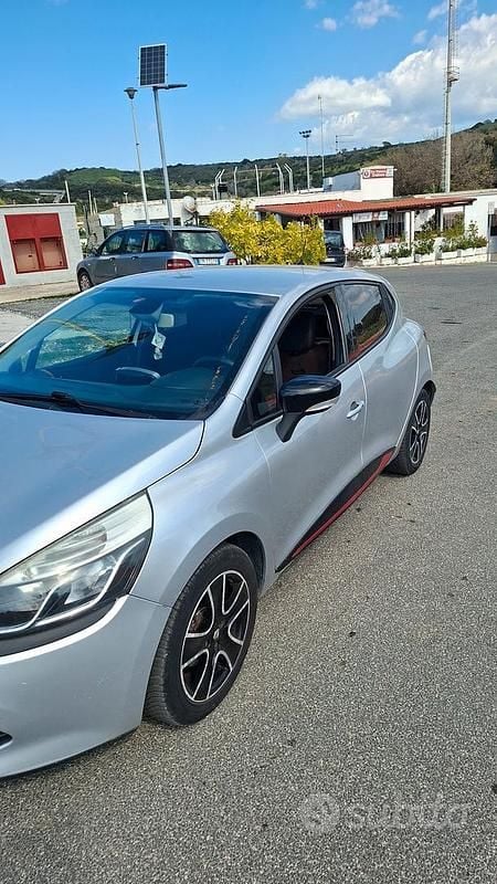 Usata Renault Clio IV 85 CV (62 kW) 2013 Grigio Berlina