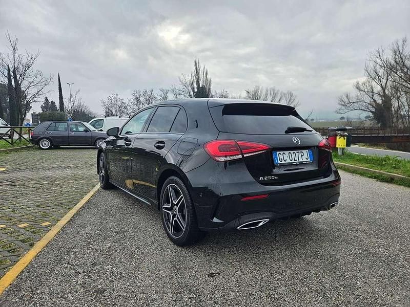 Begagnad Mercedes A250 Premium 218 HK (160 kW) 2020 Svart Sedan