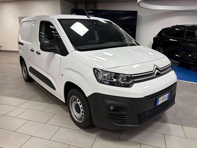 Usata Citroën Berlingo 102 CV (75 kW) 2019 Bianco pastello Monovolume