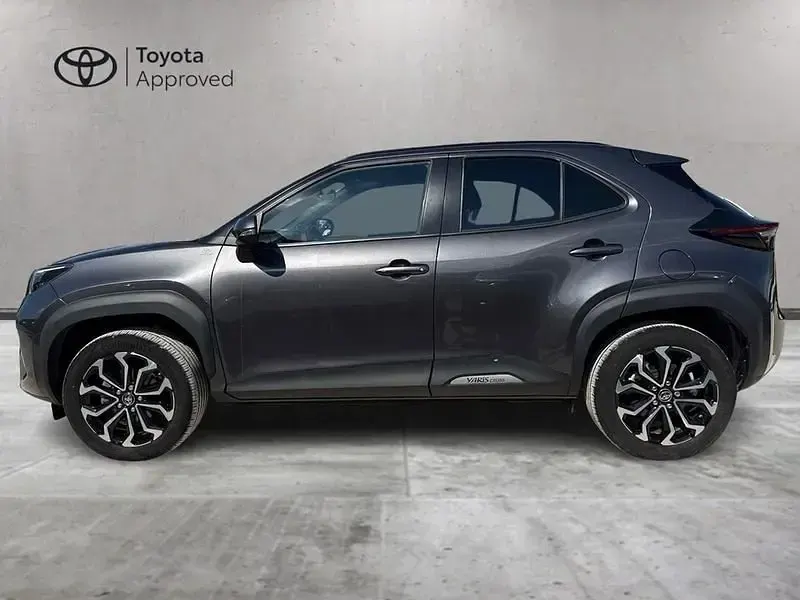 Usata Toyota Yaris Cross Trend 116 CV (85 kW) 2023 Grigio SUV