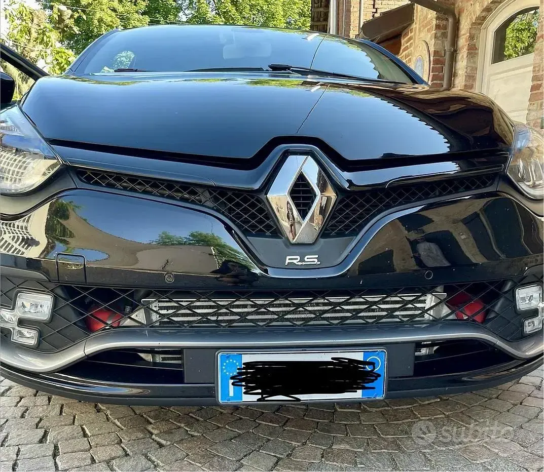 Usata Renault Clio R.S. 200 CV (147 kW) 2018 Nero Berlina
