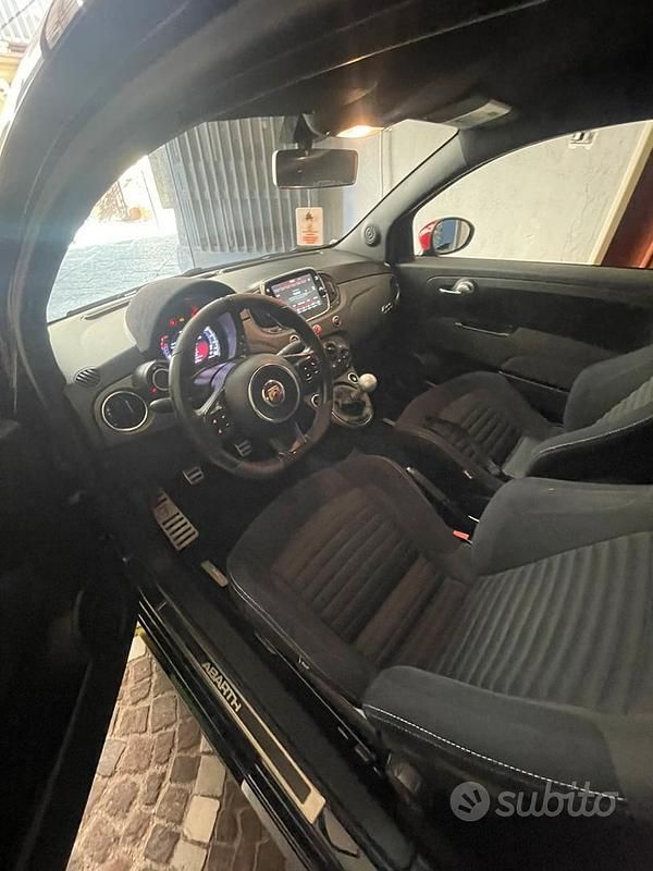 Usata Abarth 595 Competizione 180 CV (132 kW) 2020 Nero Utilitaria