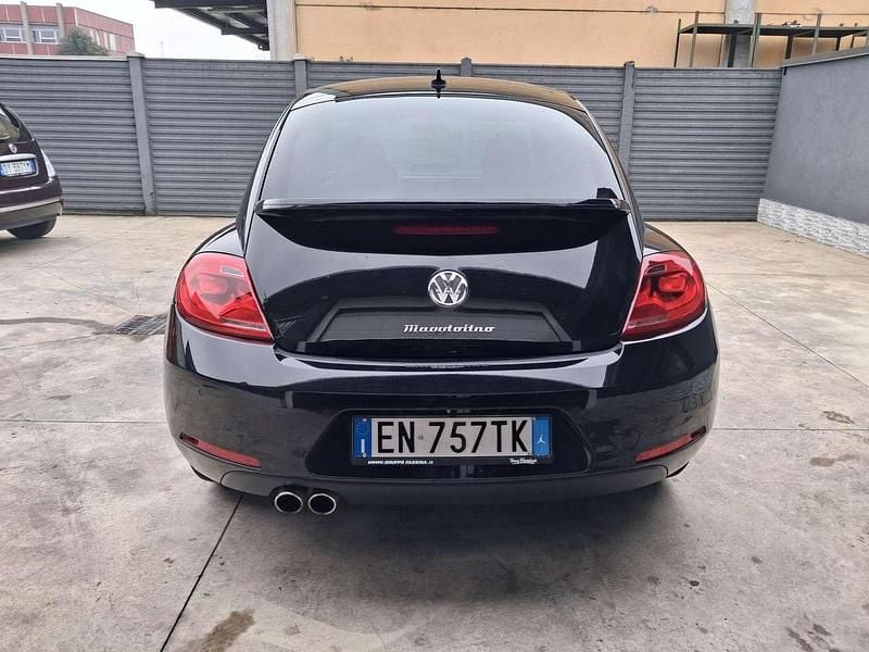 Usata VW Beetle Sportline 140 CV (102 kW) 2012 Nero Utilitaria