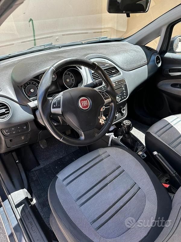 Usata Fiat Punto Evo 75 CV (55 kW) 2010 Grigio Utilitaria