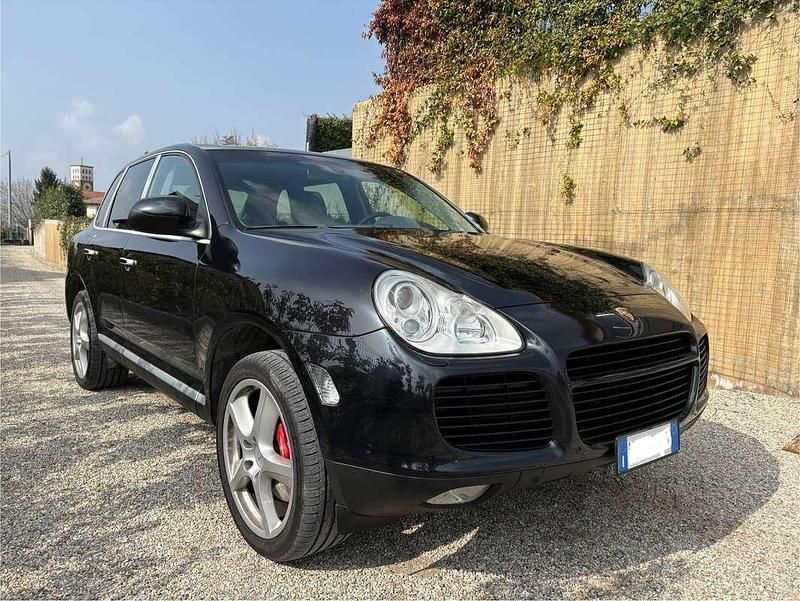 Usata Porsche Cayenne Turbo 450 CV (330 kW) 2004 Nero SUV