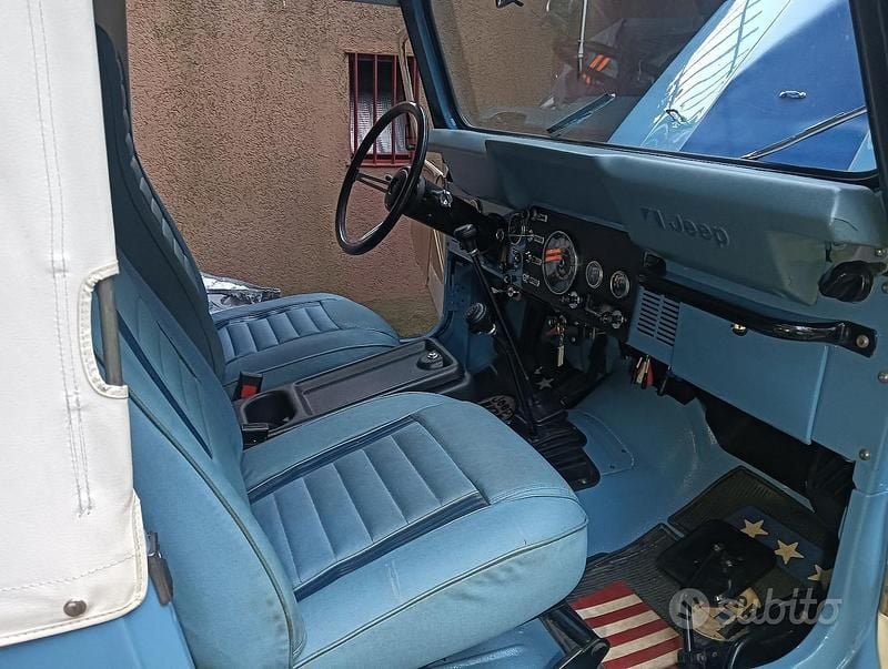 Usata Jeep CJ 1980 Blu SUV