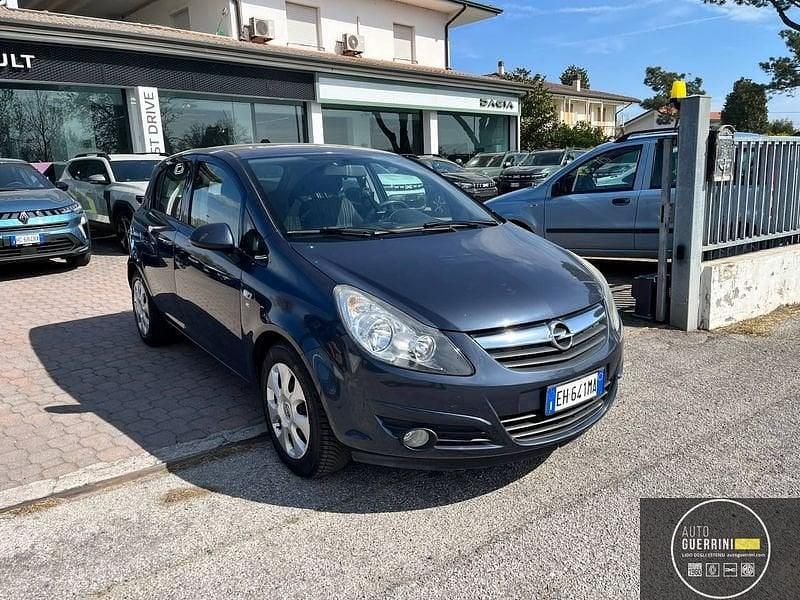 Usata Opel Corsa Edition 95 CV (69 kW) 2011 Grigio scuro Utilitaria