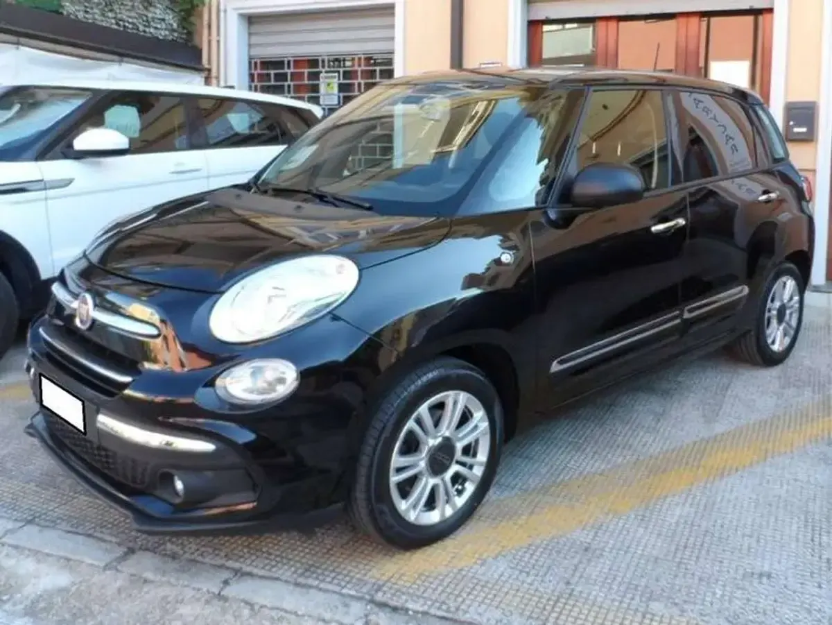 Usata Fiat 500L Business 95 CV (69 kW) 2019 Nero Monovolume