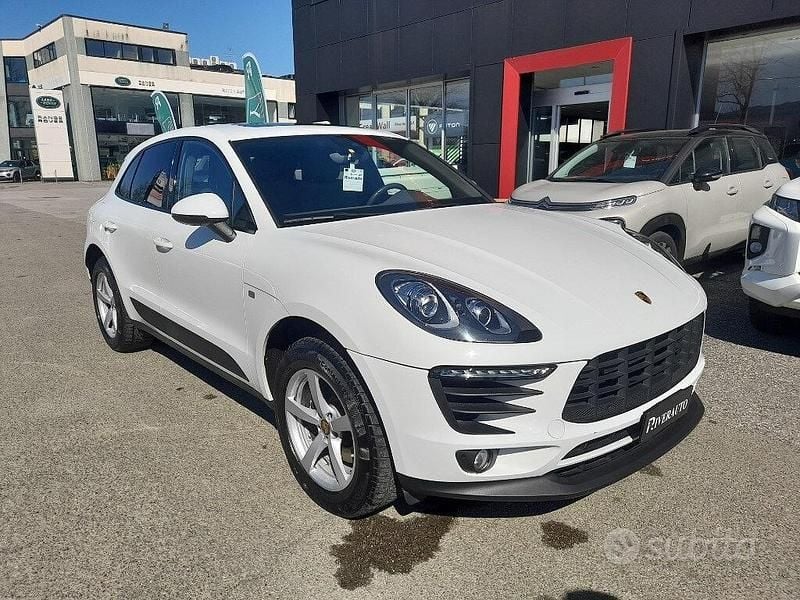 Usata Porsche Macan 252 CV (185 kW) 2018 Bianco SUV