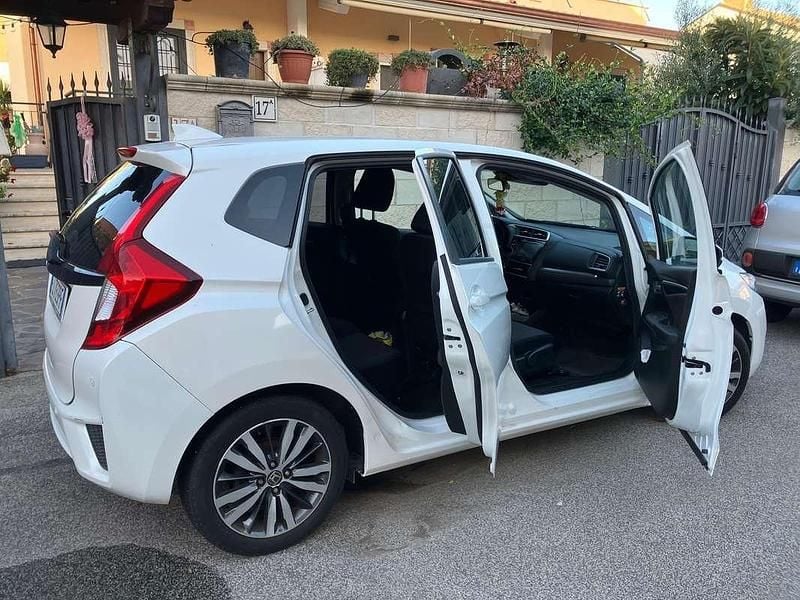Usata Honda Jazz Elegance 102 CV (75 kW) 2017 Bianco Utilitaria