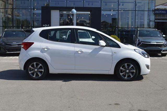 Usata Hyundai i20 90 CV (66 kW) 2018 Bianco Monovolume