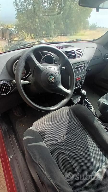 Occasion Alfa Romeo 147 105 PK (77 kW) 2001 Hatchback