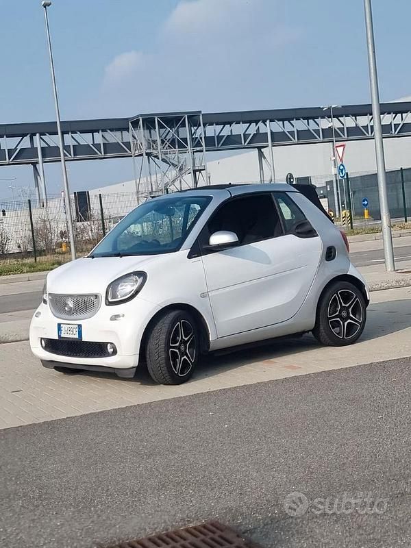 Usata Smart ForTwo Cabrio Passion 71 CV (52 kW) 2015 Bianco Cabrio