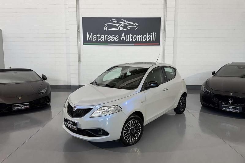 Usata Lancia Ypsilon 69 CV (50 kW) 2019 Other Utilitaria