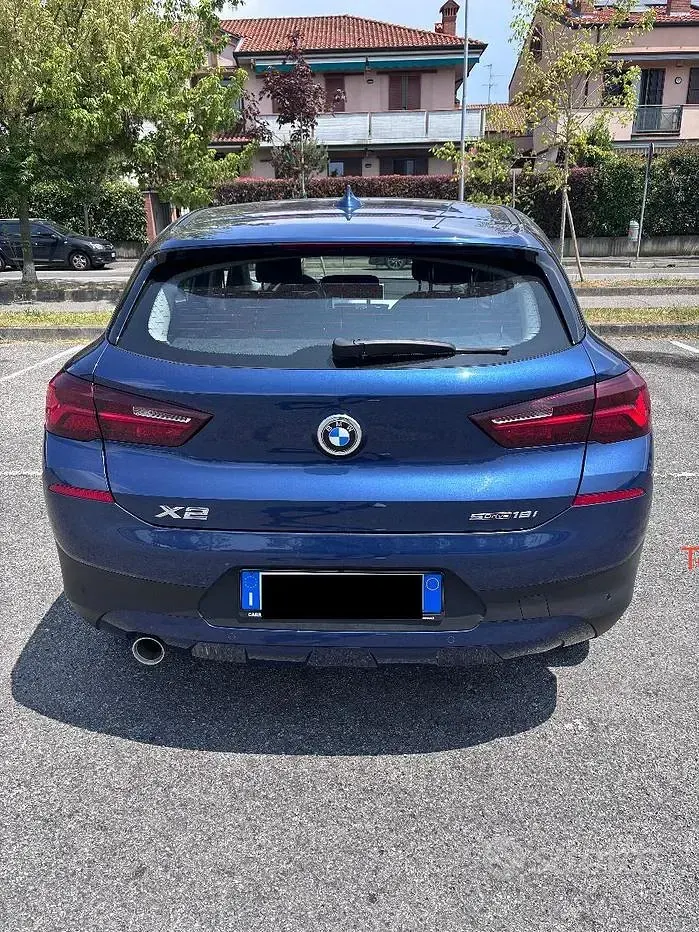 Usata BMW X2 116 CV (85 kW) 2020 Blu SUV