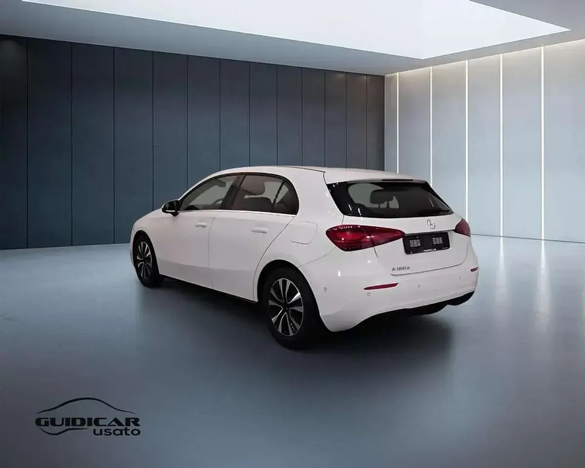 Usata Mercedes A180 Advanced 116 CV (85 kW) 2025 Bianco Berlina